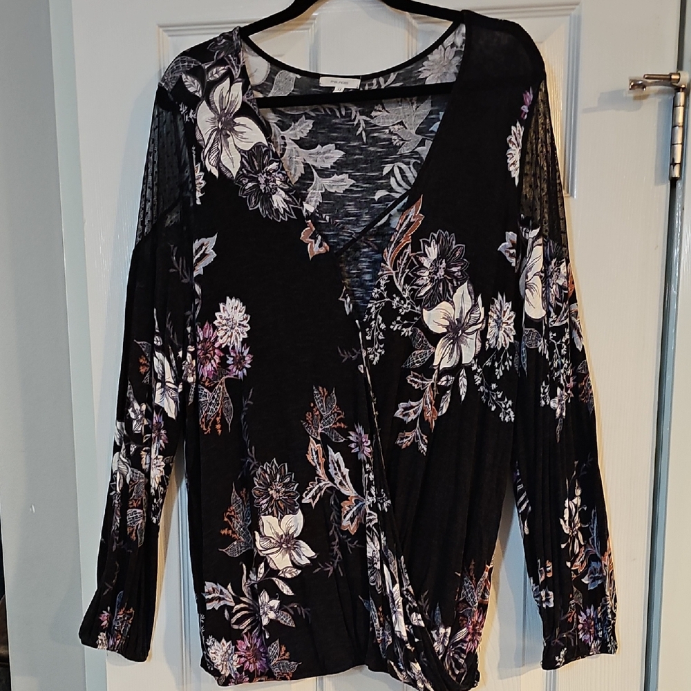 Maurices Black Floral Faux-Wrap Long Sleeve Top